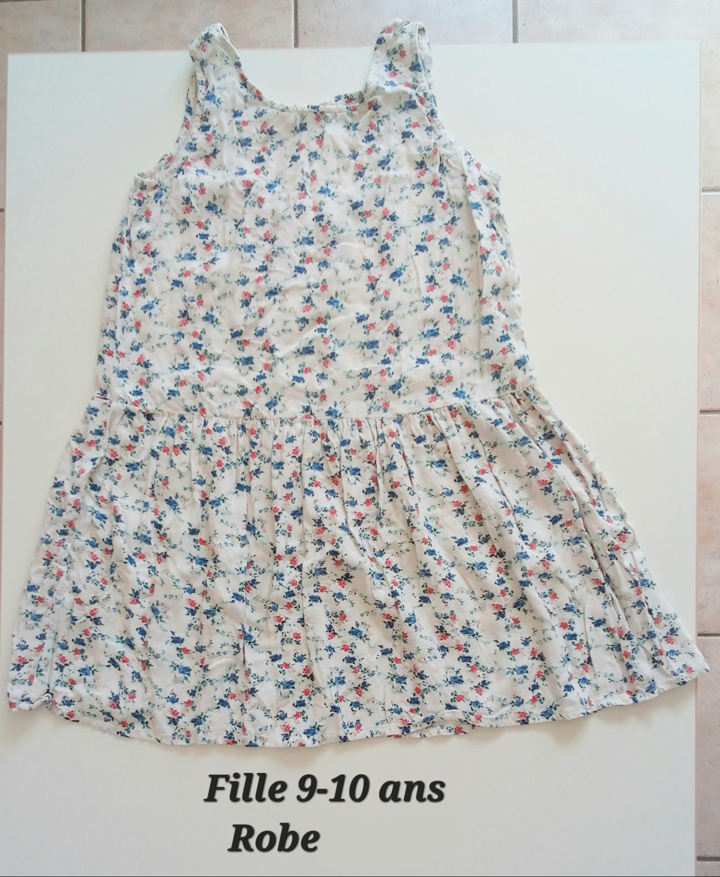 Lot Vêtements Fille 9/10 ans - photo numéro 4