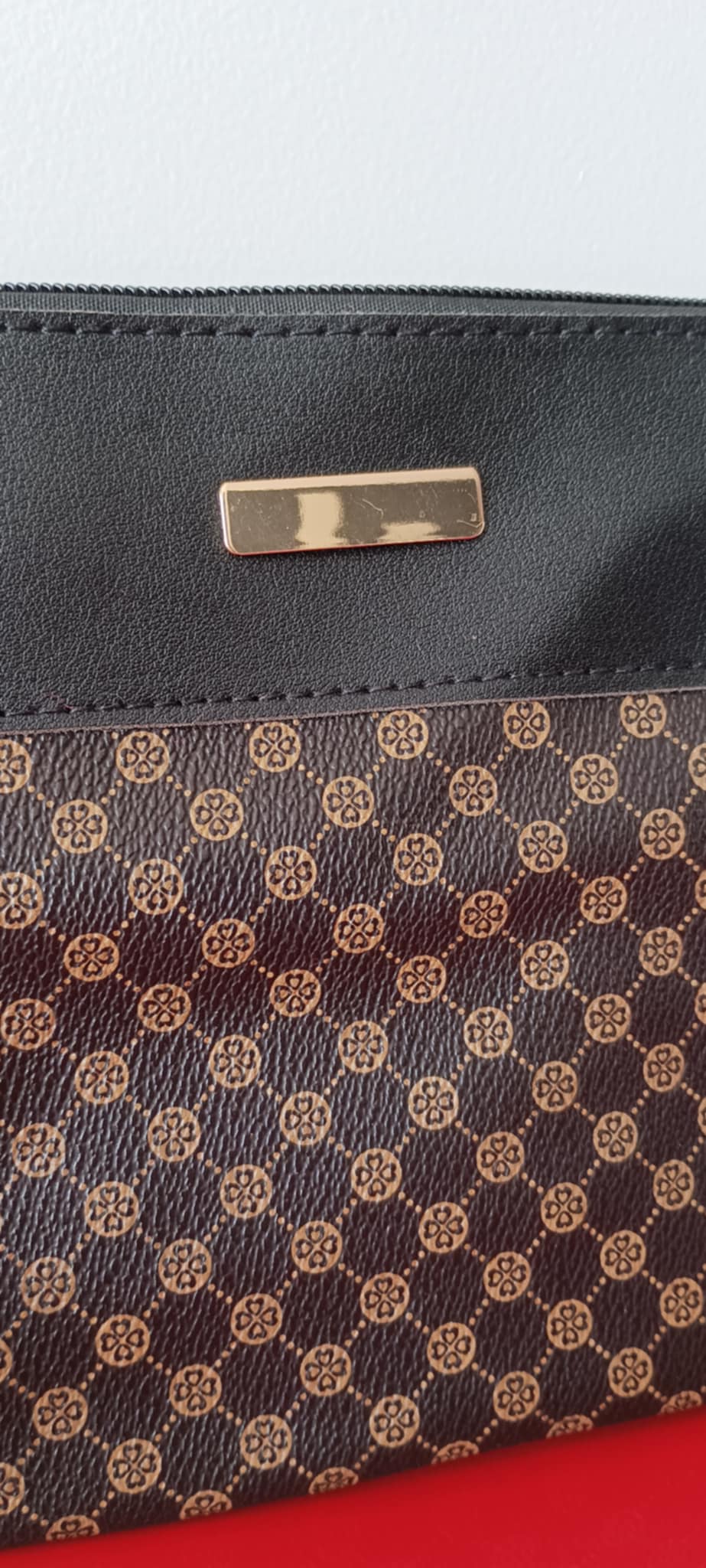 Pochette imprimée avec cordon de poignet - photo numéro 7