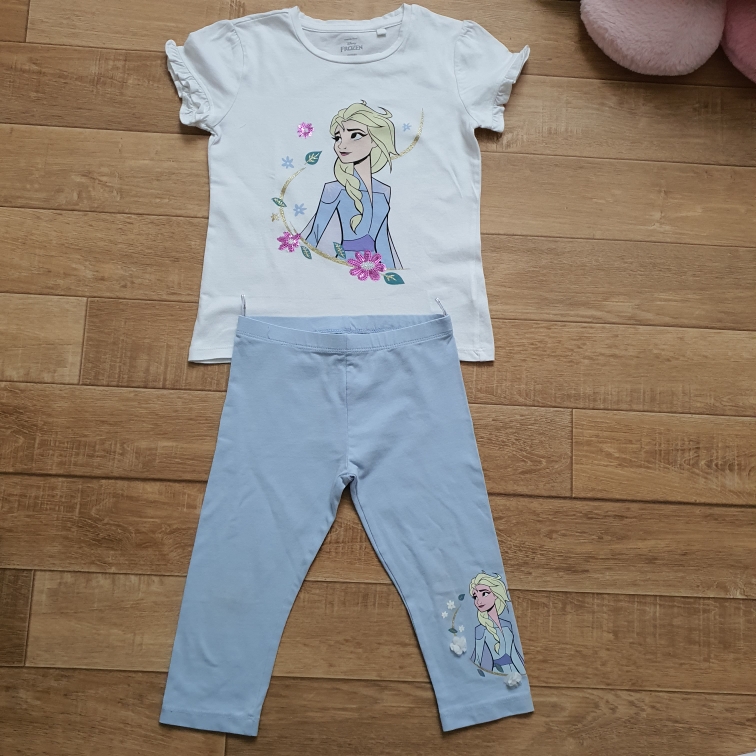 Ensemble t-shirt pantacourt Elsa
