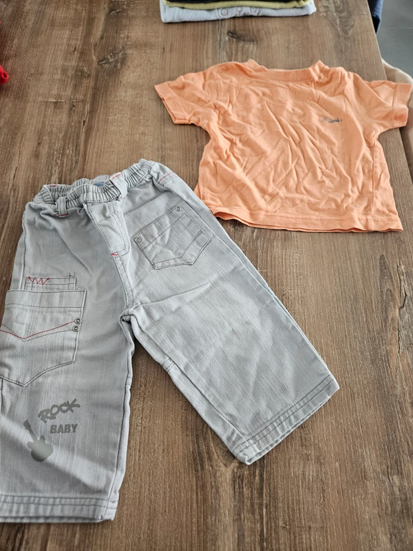 Petit lot vêtements garçon 12 Mois - photo numéro 5