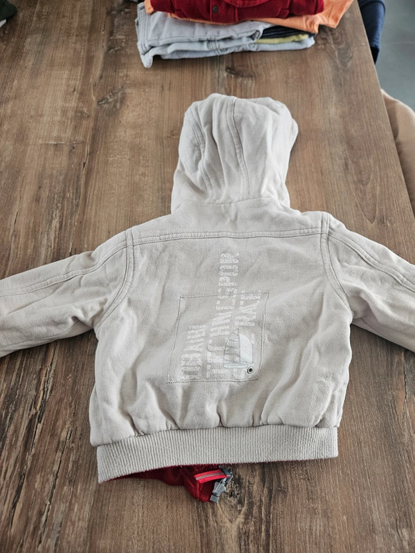 Petit lot vêtements garçon 12 Mois - photo numéro 7