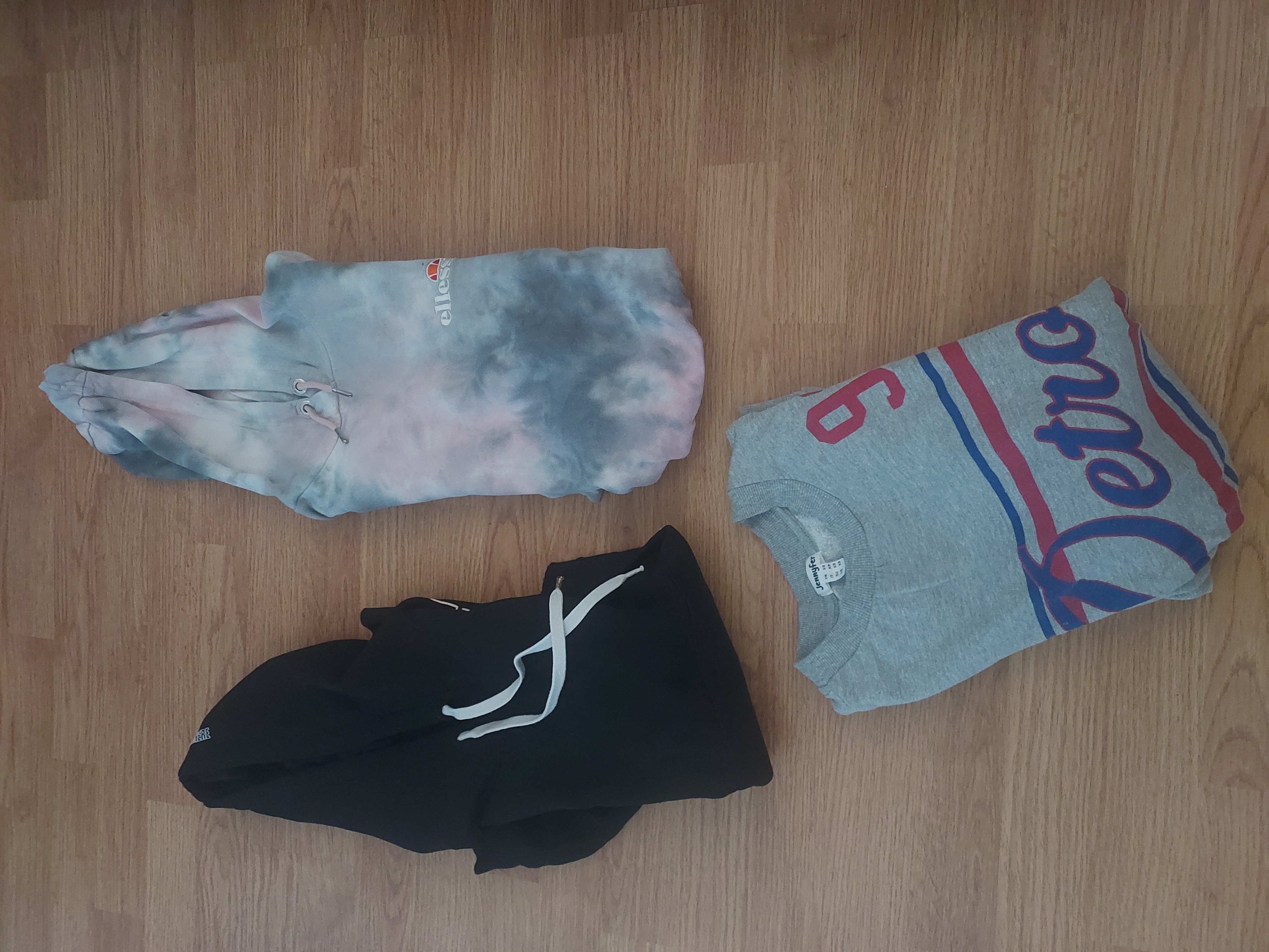 lot sweats femme 34