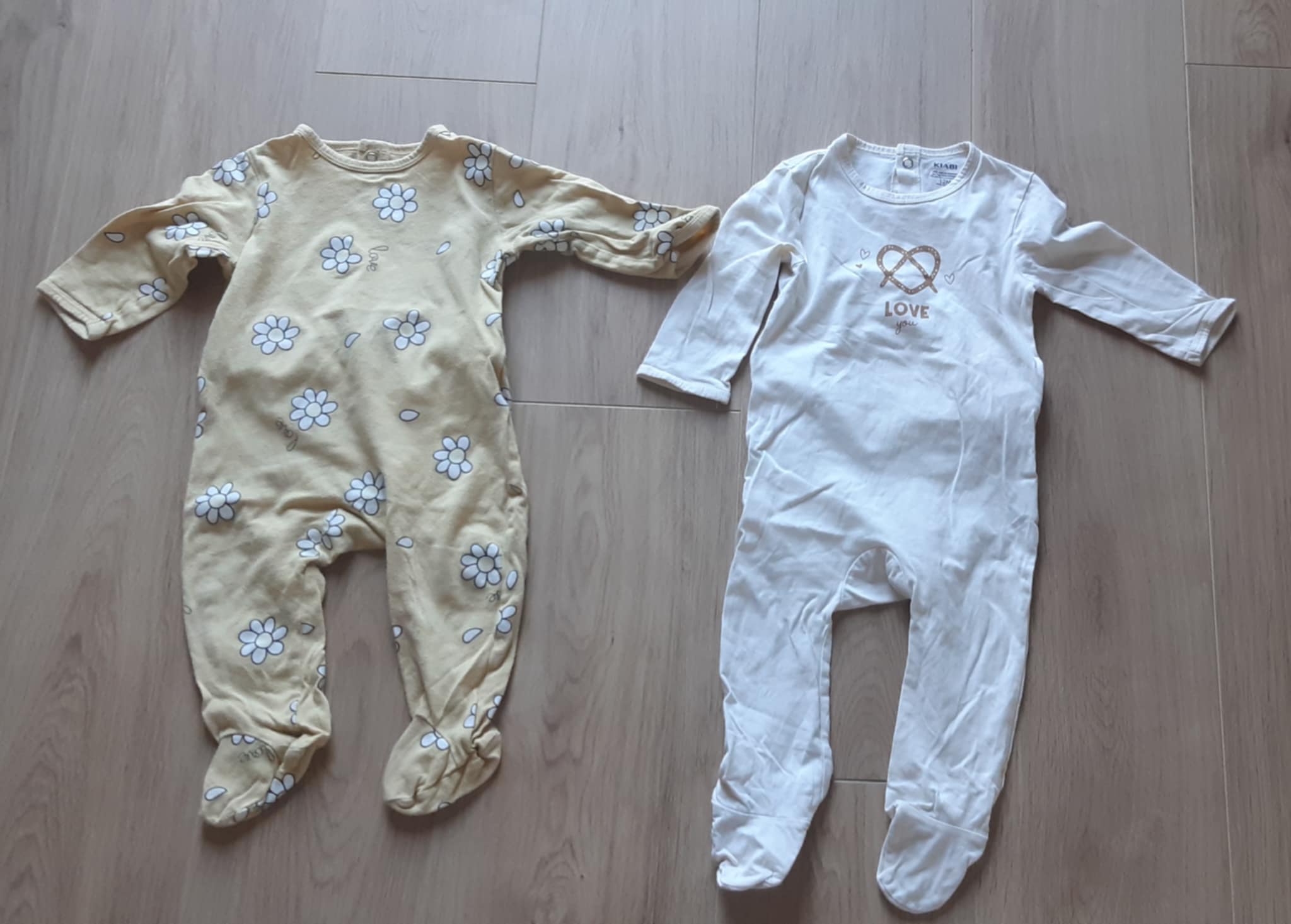 Lot 2 pyjamas 12 mois