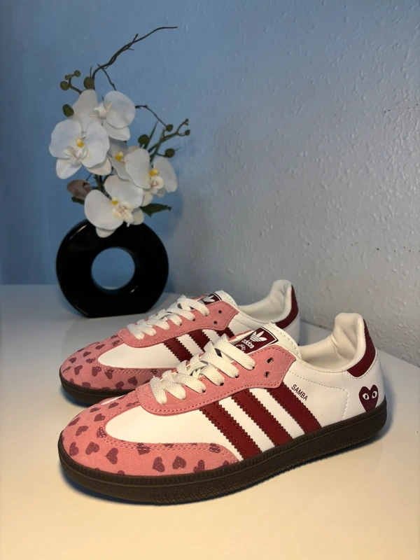 Adidas Comme des Garçons Valentine's Day Rose 37