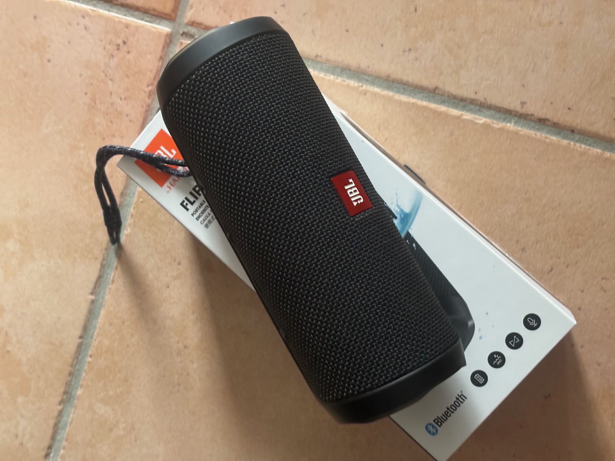 Flip 4 JBL - photo numéro 4
