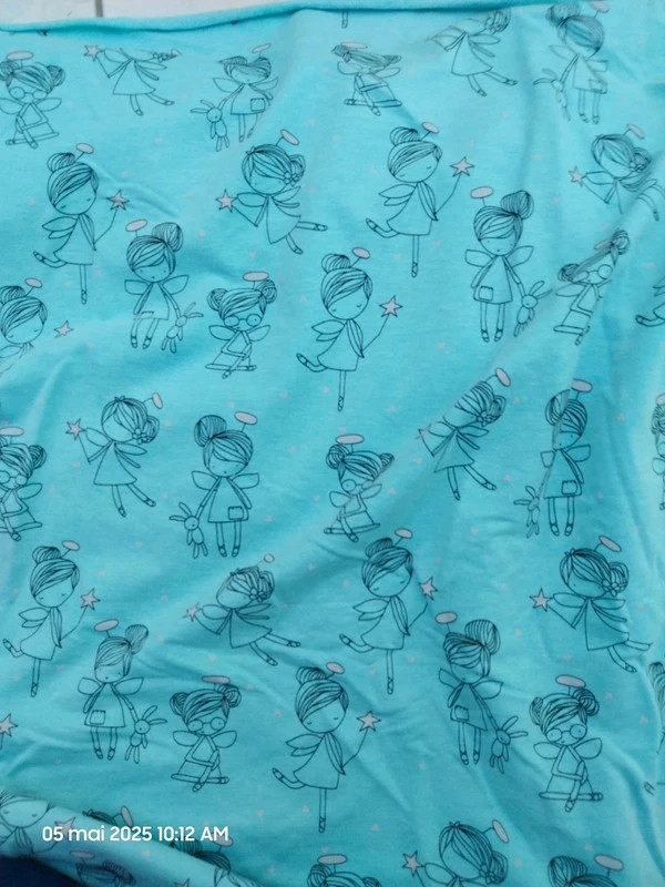 Coupon 180 x 160 cm – Tissu jersey 100 % coton pour enfants – fond vert d'eau, motifs personnages - - photo numéro 8