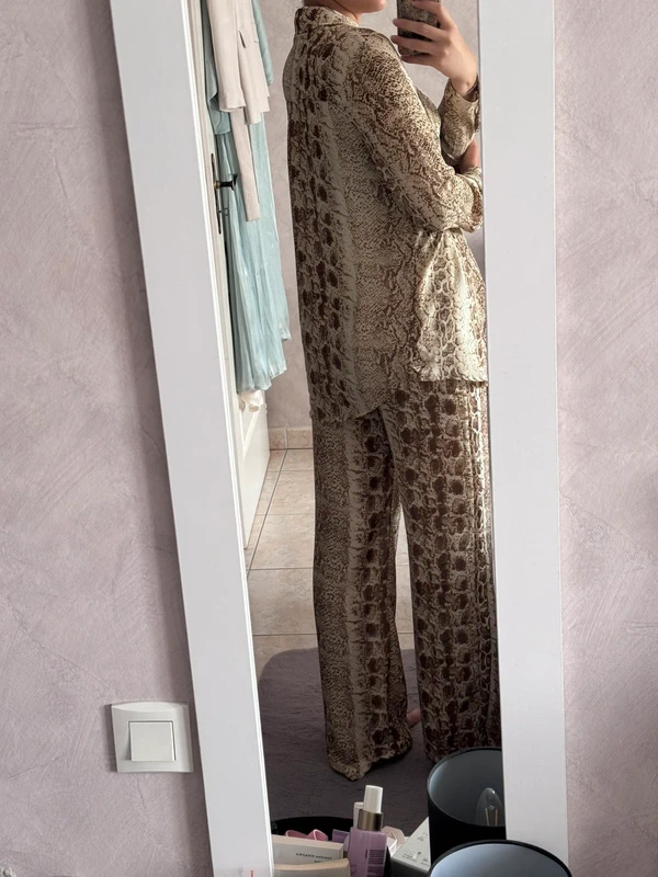 Ensemble chemise pantalon motifs PrettyLittleThing - photo numéro 4