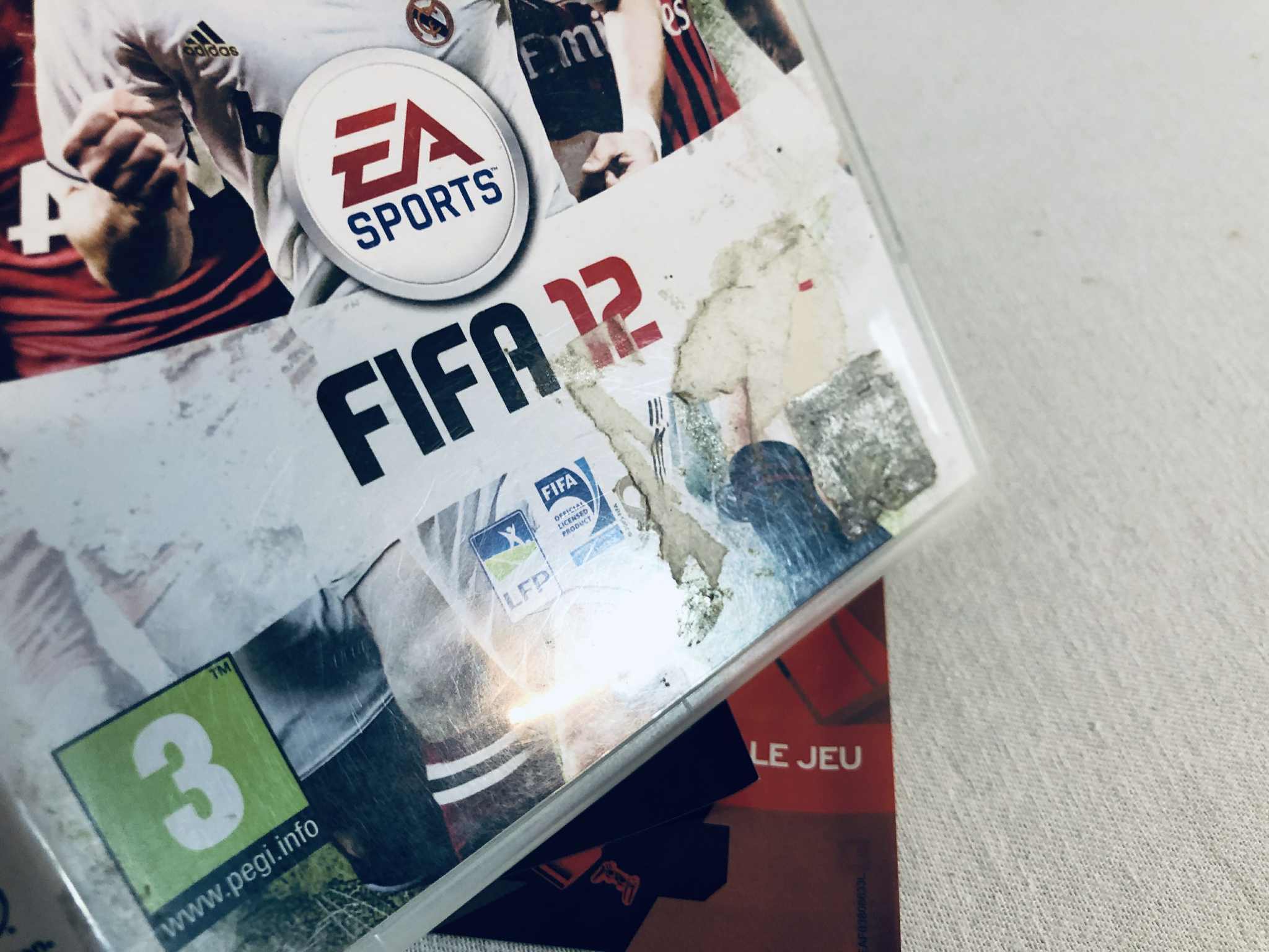 FIFA 12 PS3 FR Jeu Complet Très bon état - photo numéro 4
