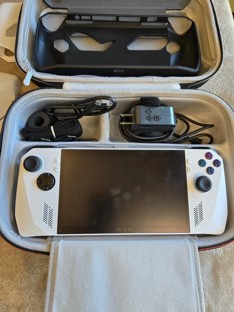 portable de jeu ASUS ROG Ally 7