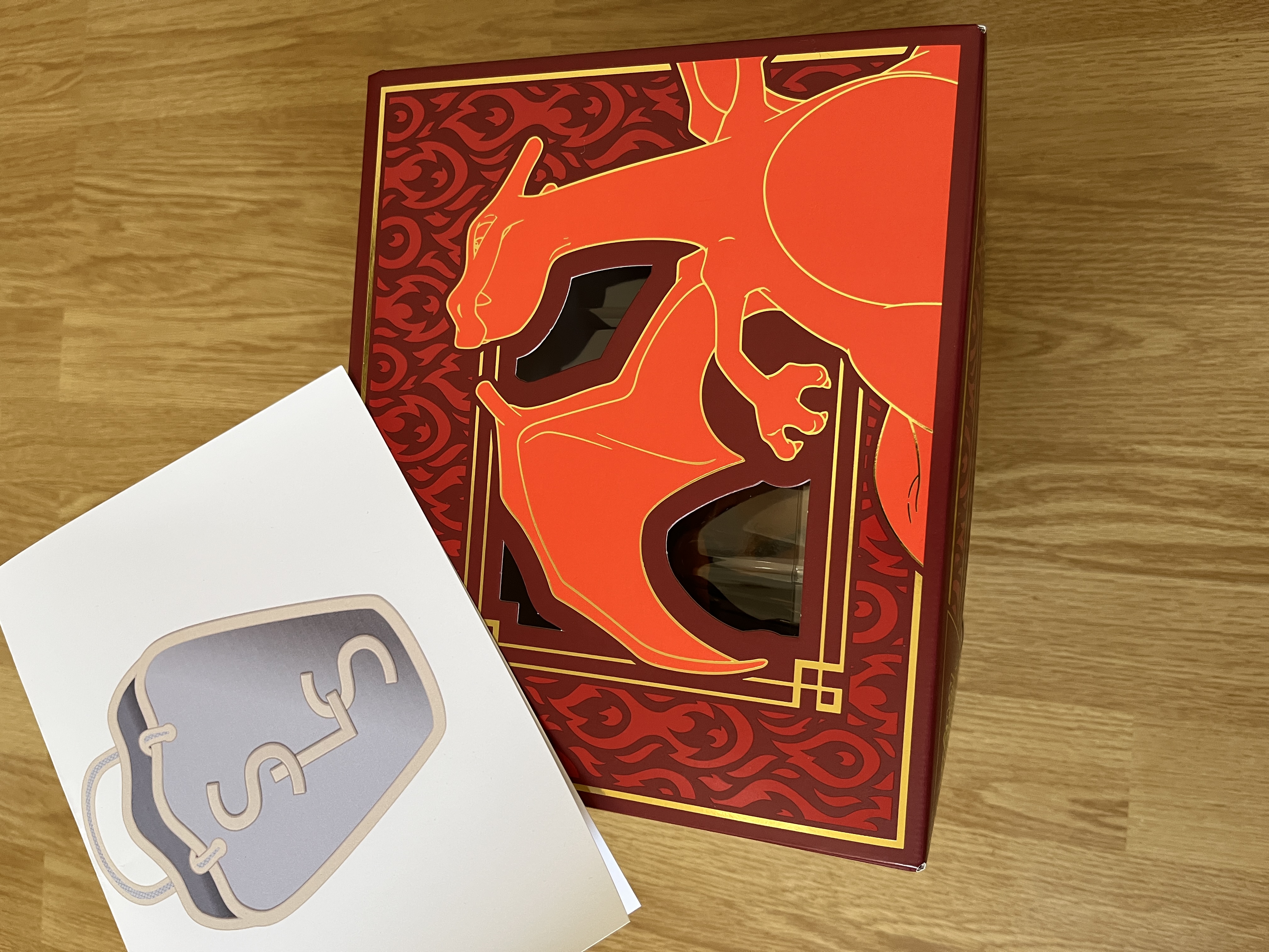 Coffret Pokémon, 10 boosters - Collection Super-Premium Dracaufeu-ex en français - photo numéro 2