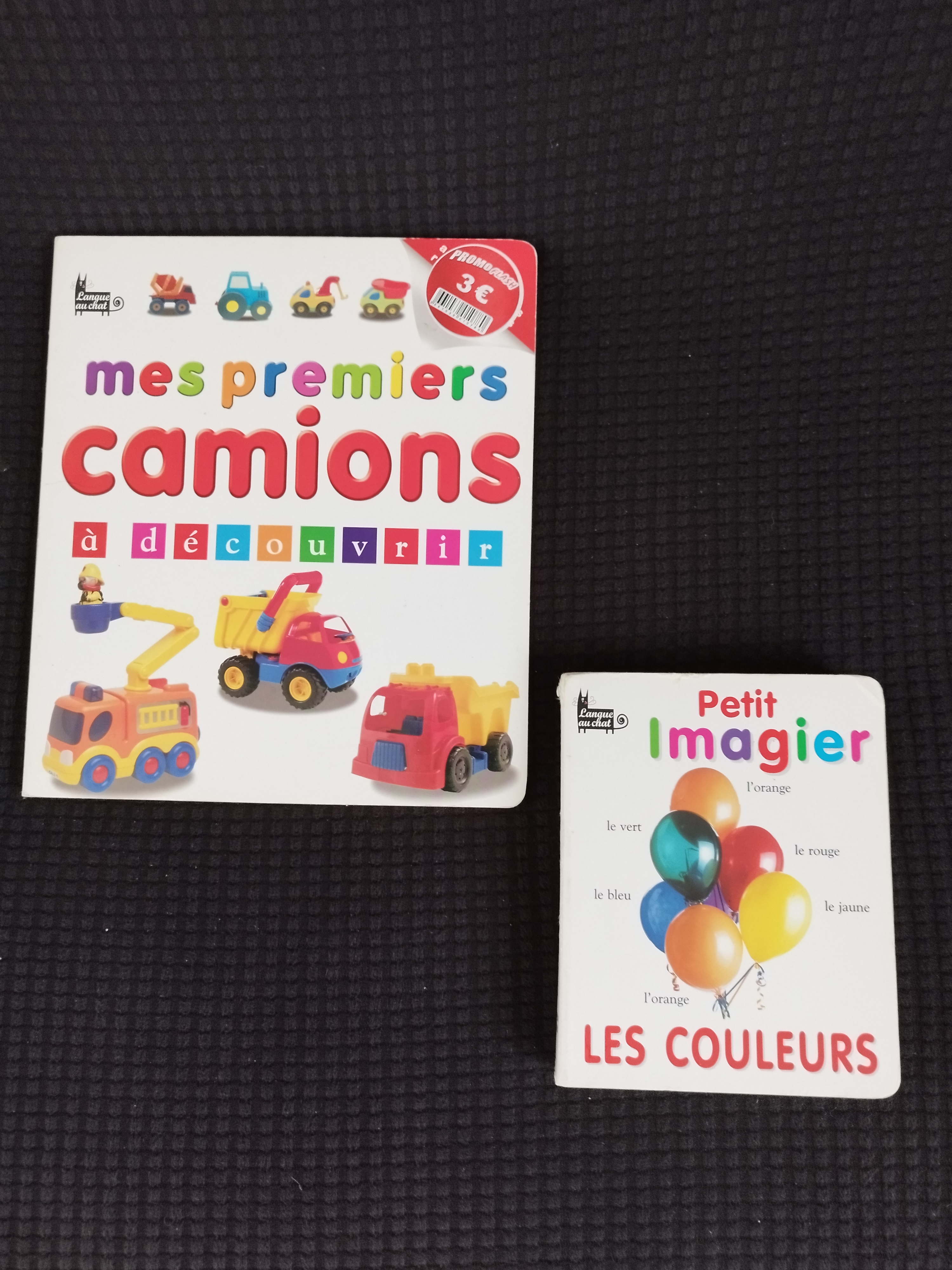 livres cartonnés couleurs et camions