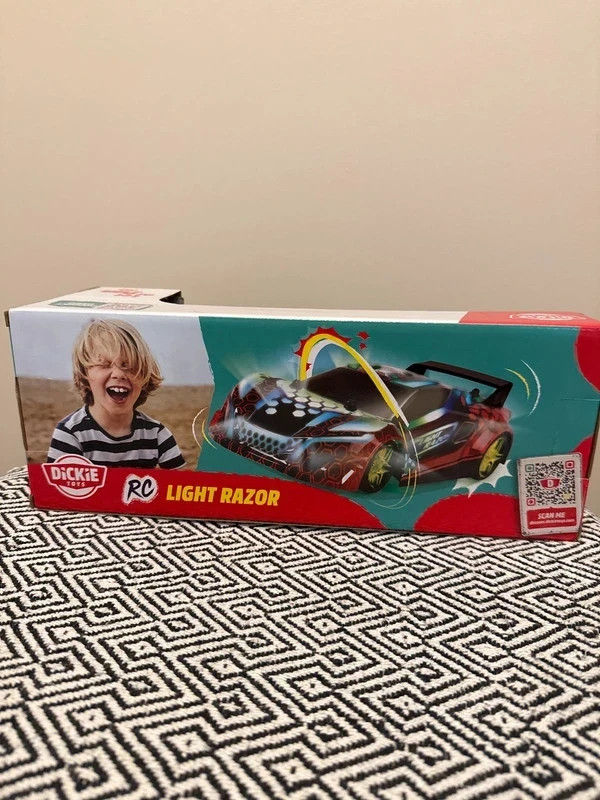 Dickie Toys - Voiture Light Razor Radiocommandée 22 cm - photo numéro 2