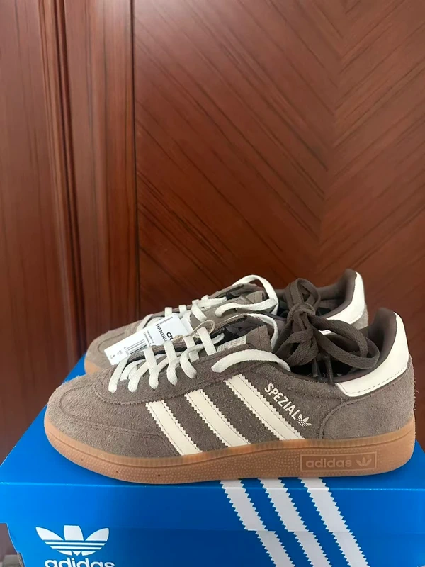 Adidas  CAMPUS 00s taille 41