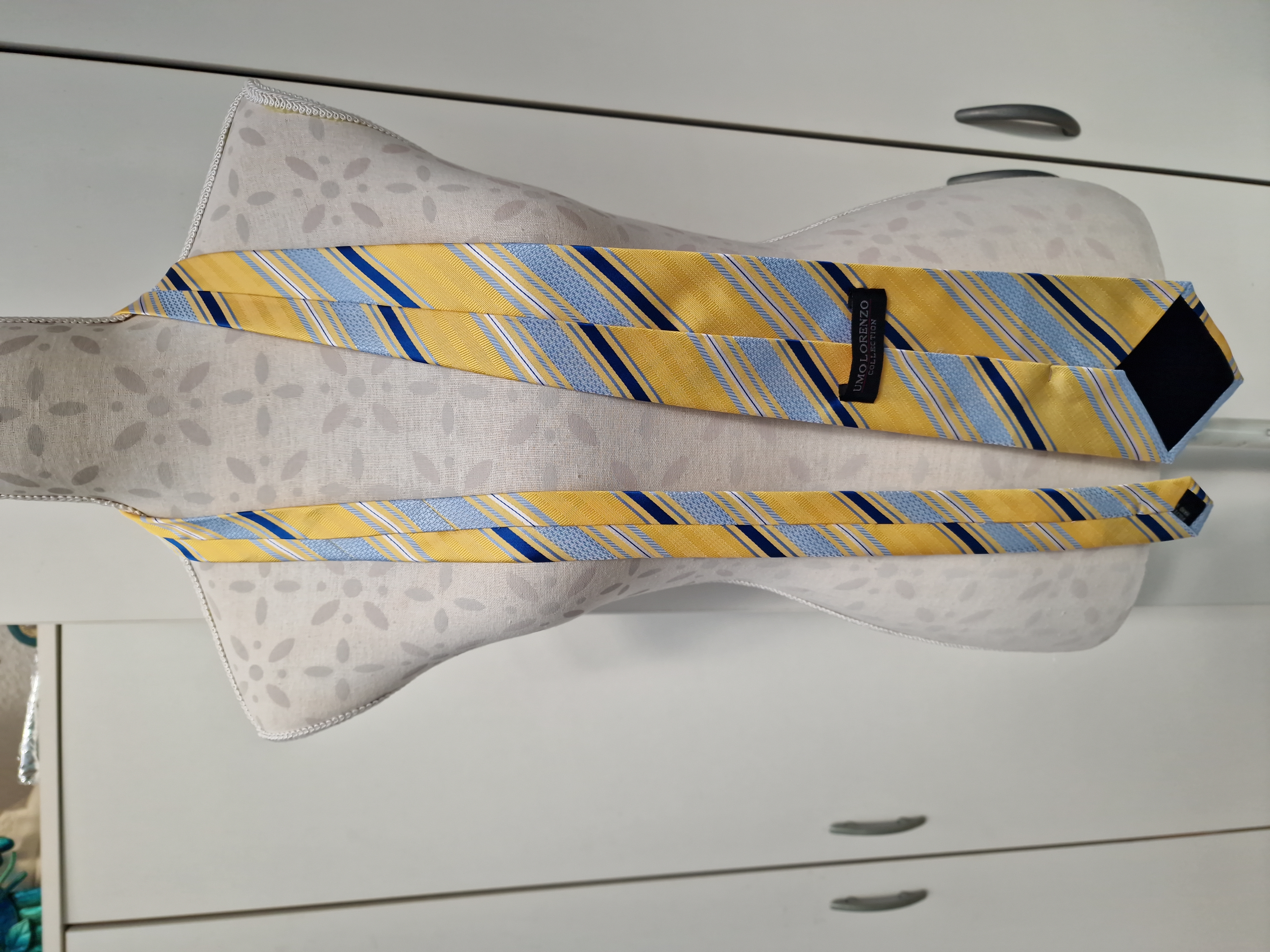 Cravate Jaune A Rayures Bleu Blanc Jaune - photo numéro 5