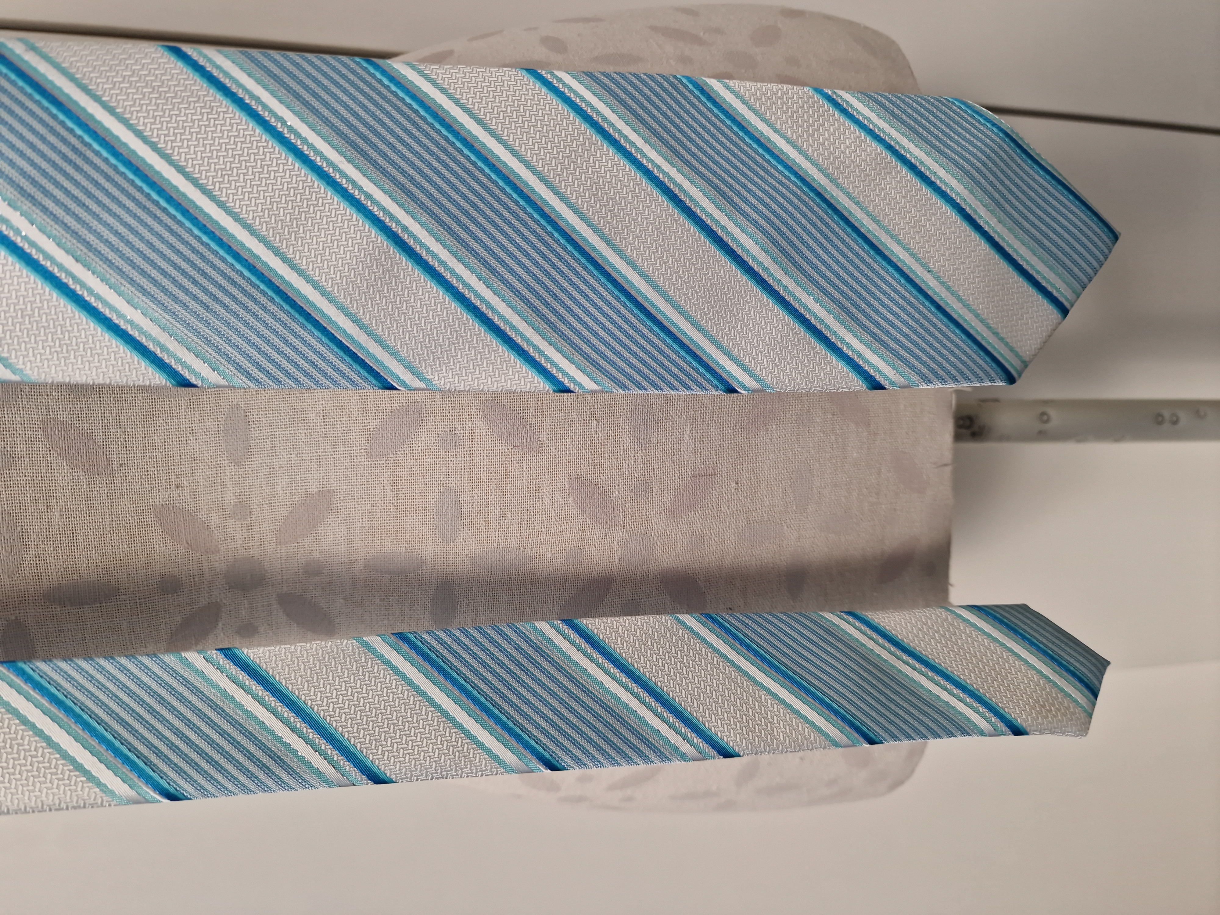 Cravates Gris Rayures Bleu Turquoise Argentées - photo numéro 4