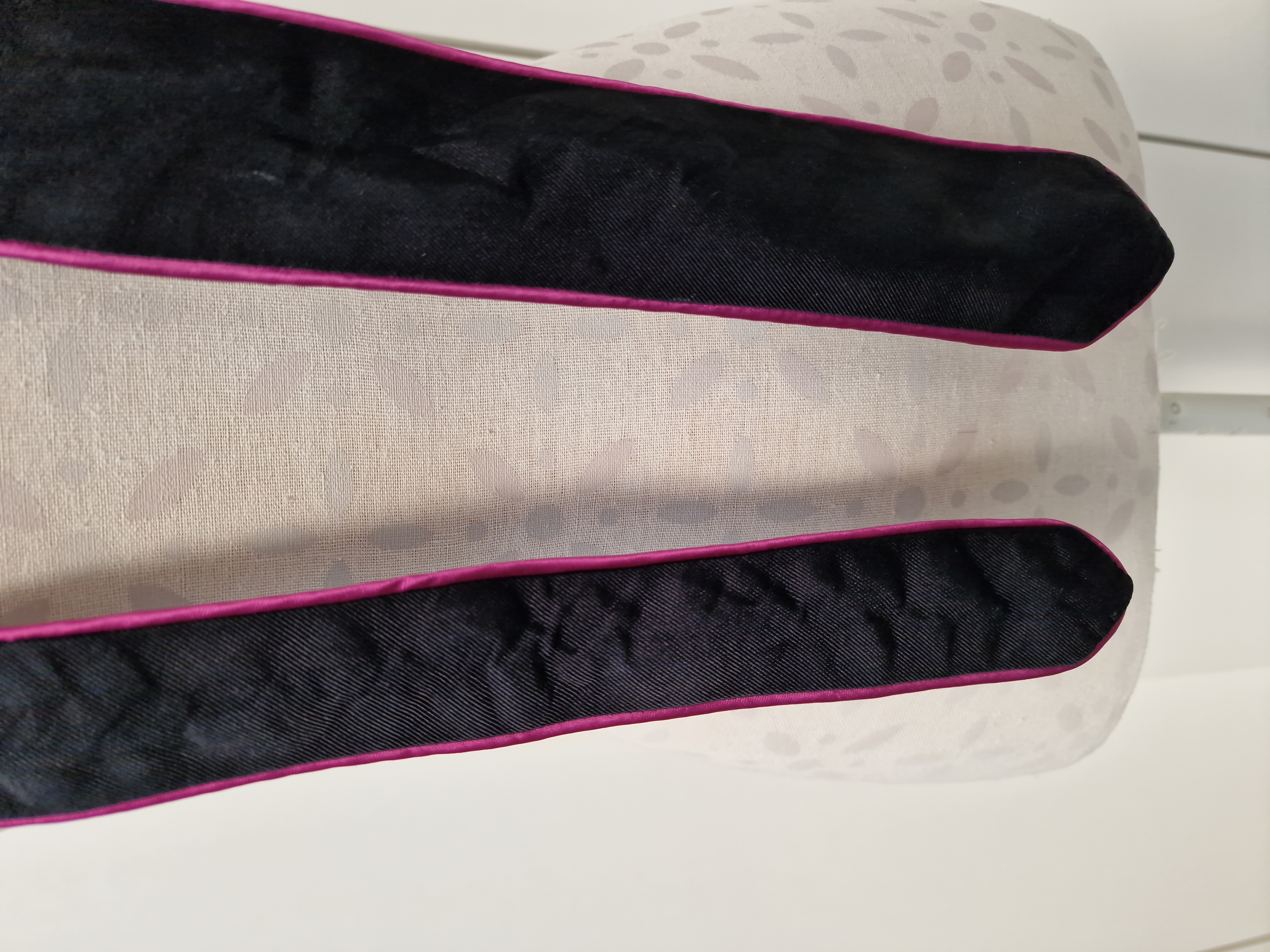 Cravate Noir Contour Rose Fuchsia - photo numéro 4