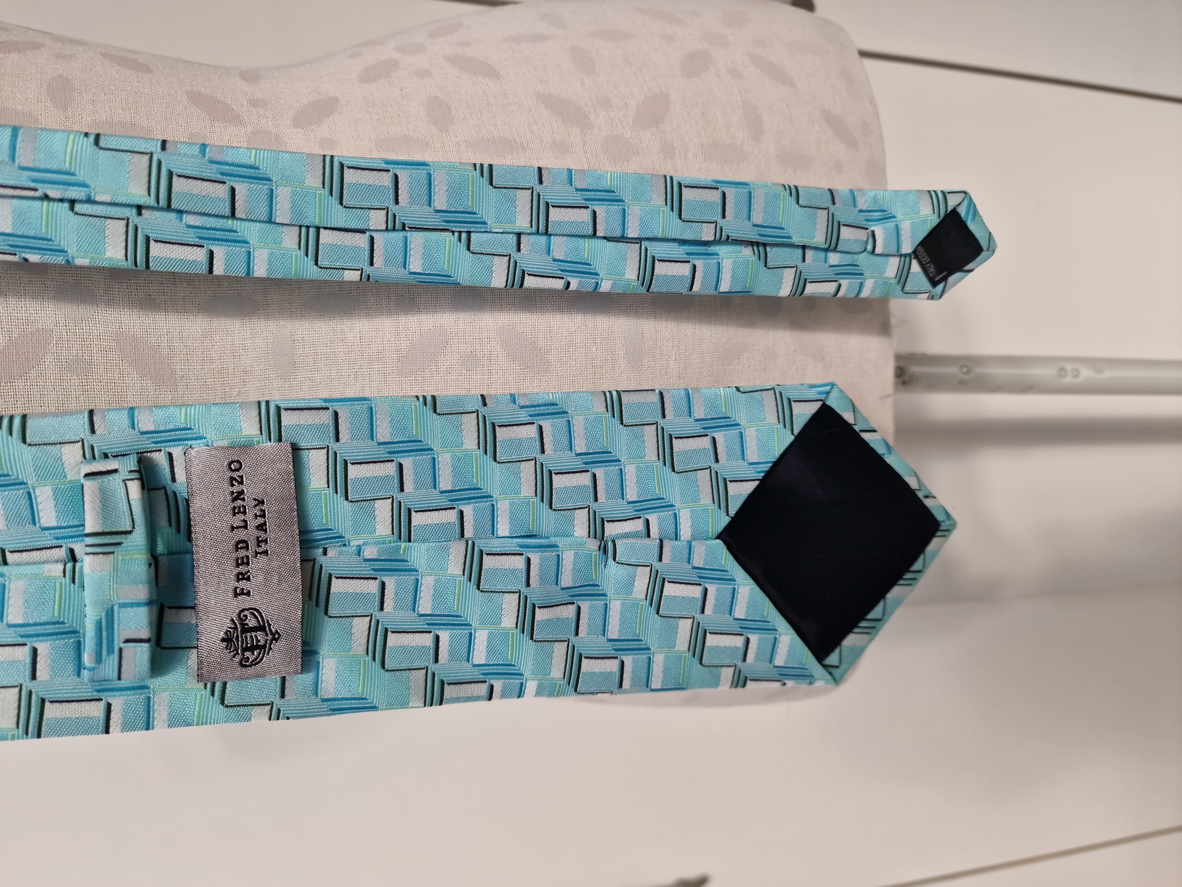 Cravate Bleu Ciel Imprimé Geometrique Multicolore - photo numéro 7