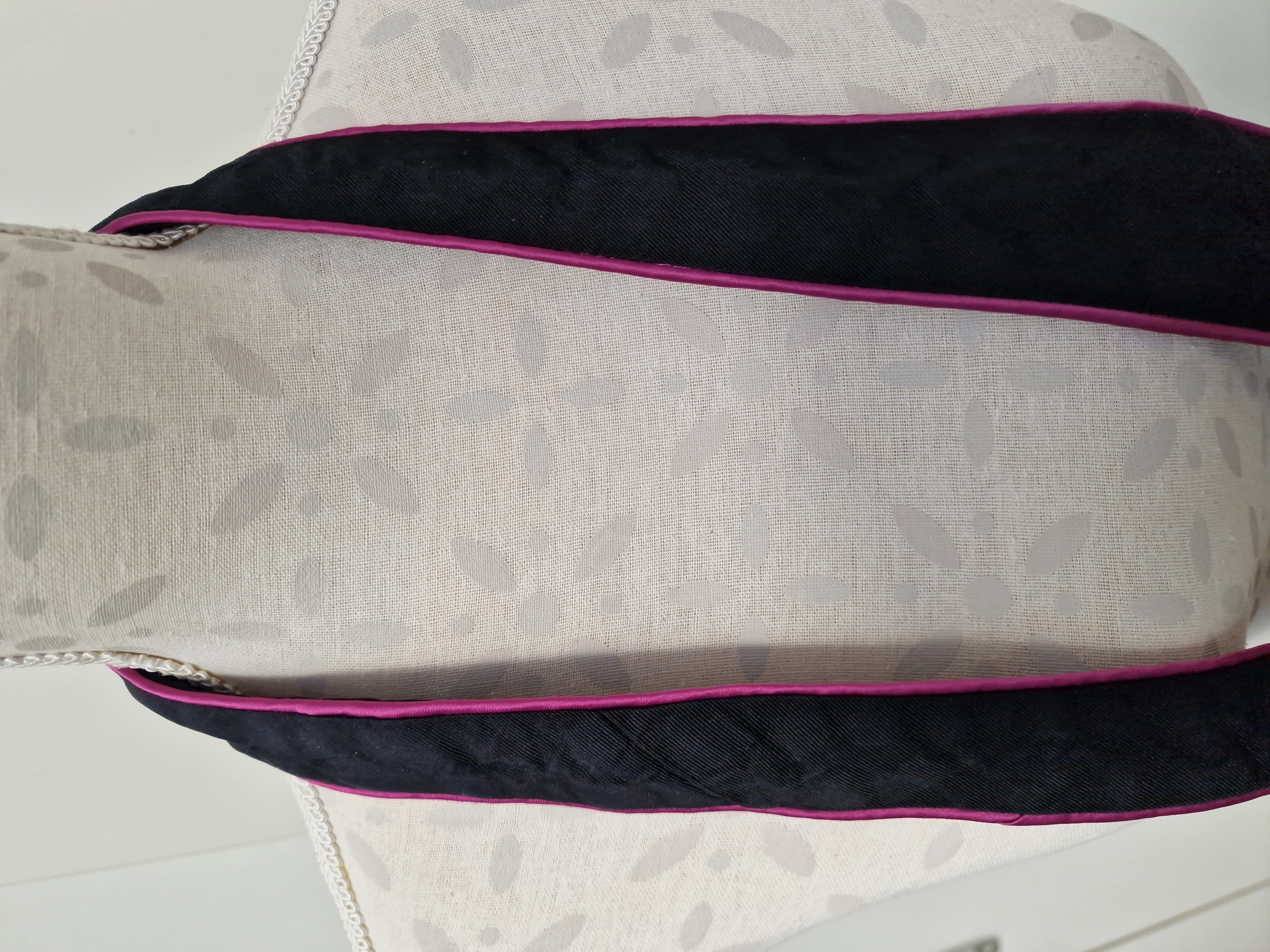 Cravate Noir Contour Rose Fuchsia - photo numéro 2