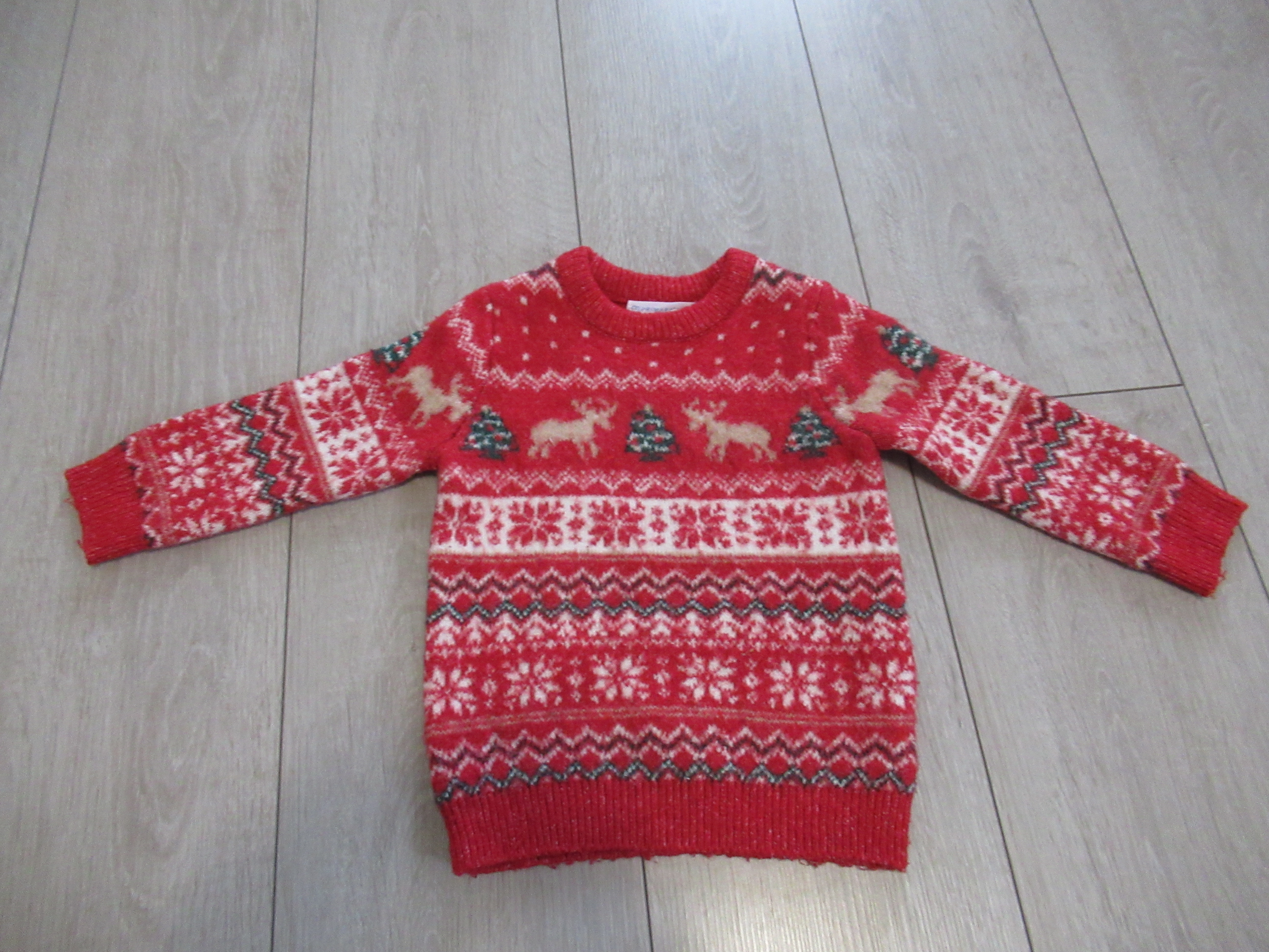 Pull de noël rouge rennes tout doux 24 mois Primark