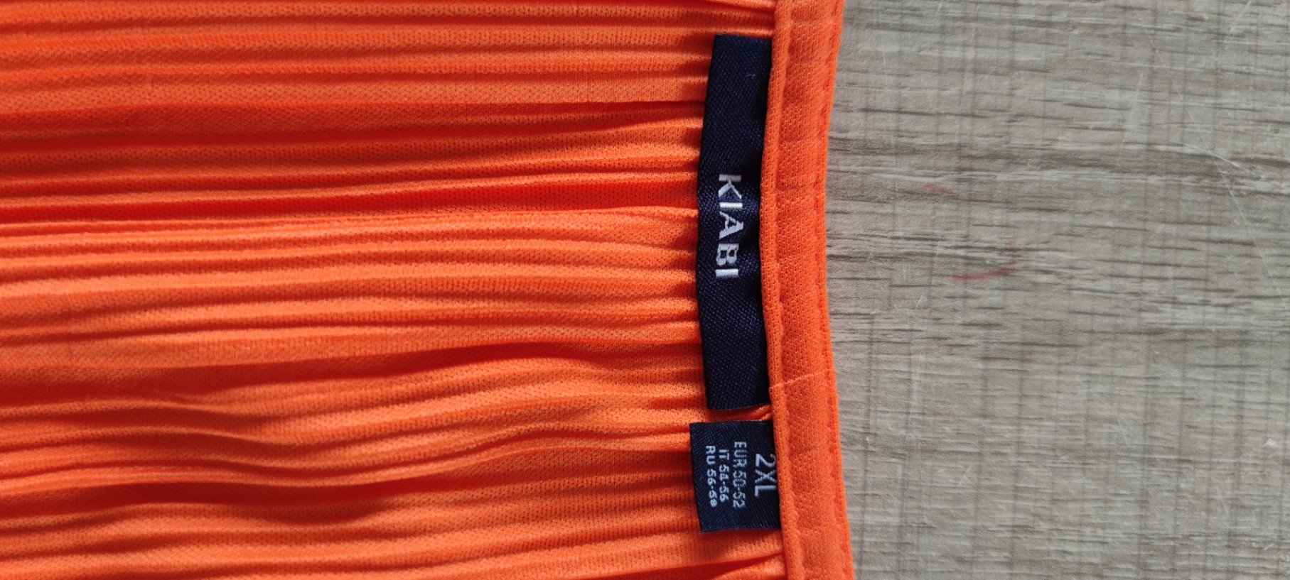 Robe orange marque Kiabi taille 50-52 pour femme - photo numéro 7
