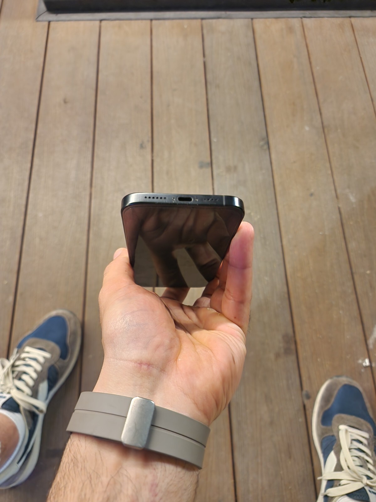 iPhone_16_pro_Max - photo numéro 3