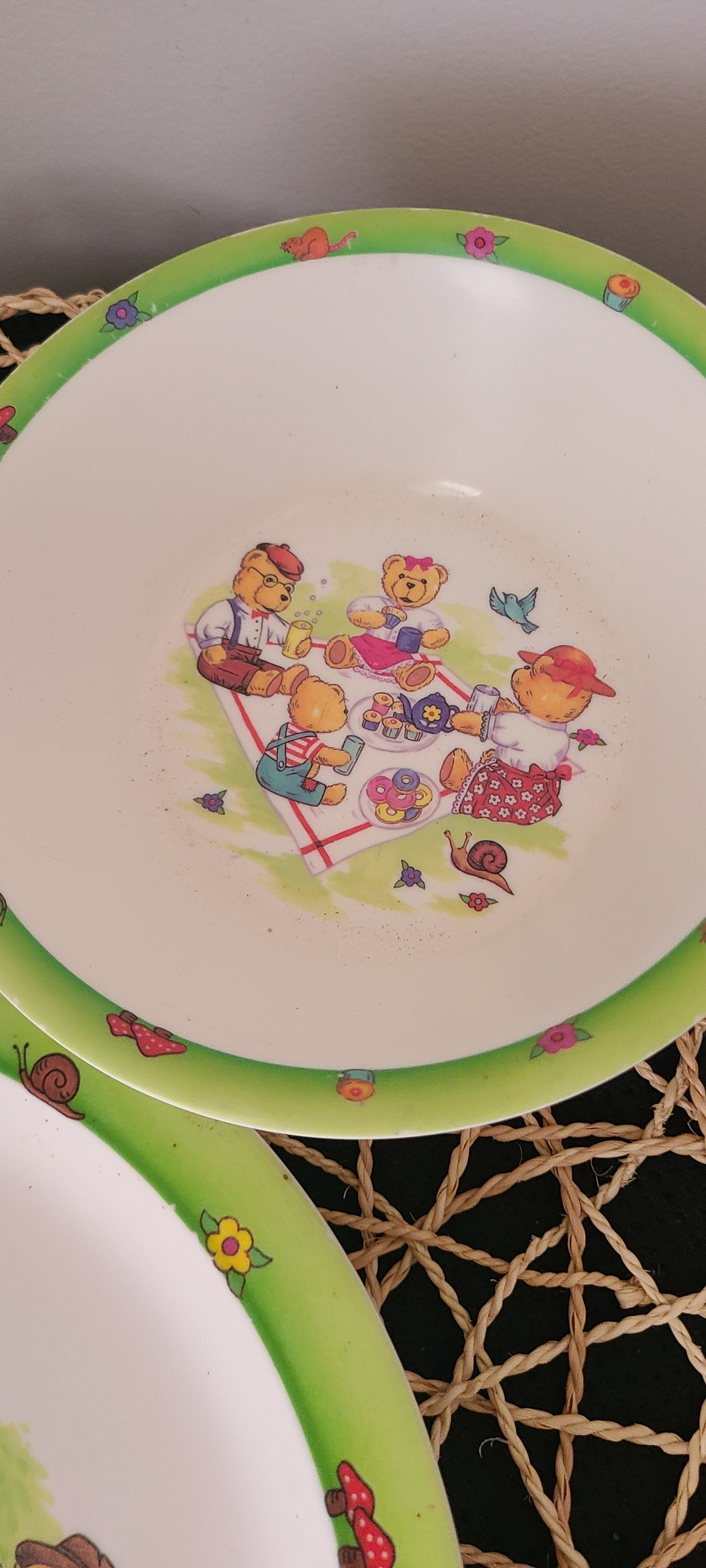 Bol et assiette en mélamine pour bébé Thermobaby blanc et vert ours oursons - photo numéro 3